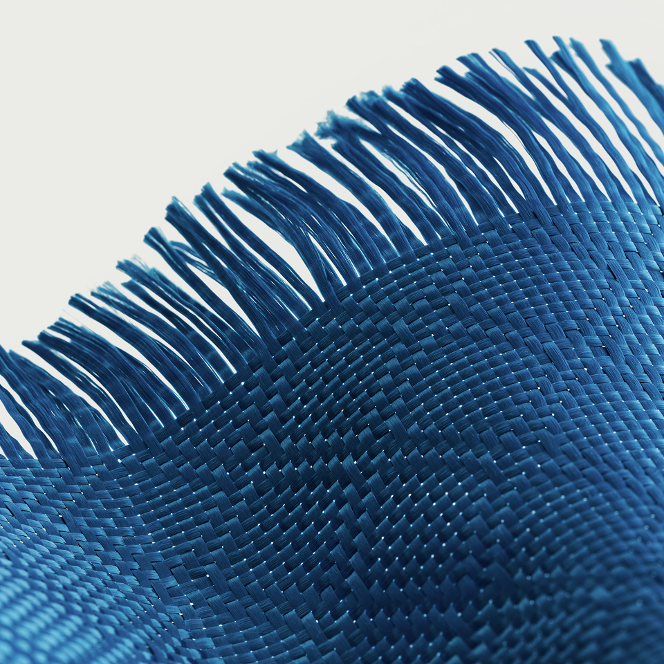iPhone 18 Pro Max Karbon Kılıf Edge Abyss Blue - aramid fiber dokuma iplikleri yakın çekim