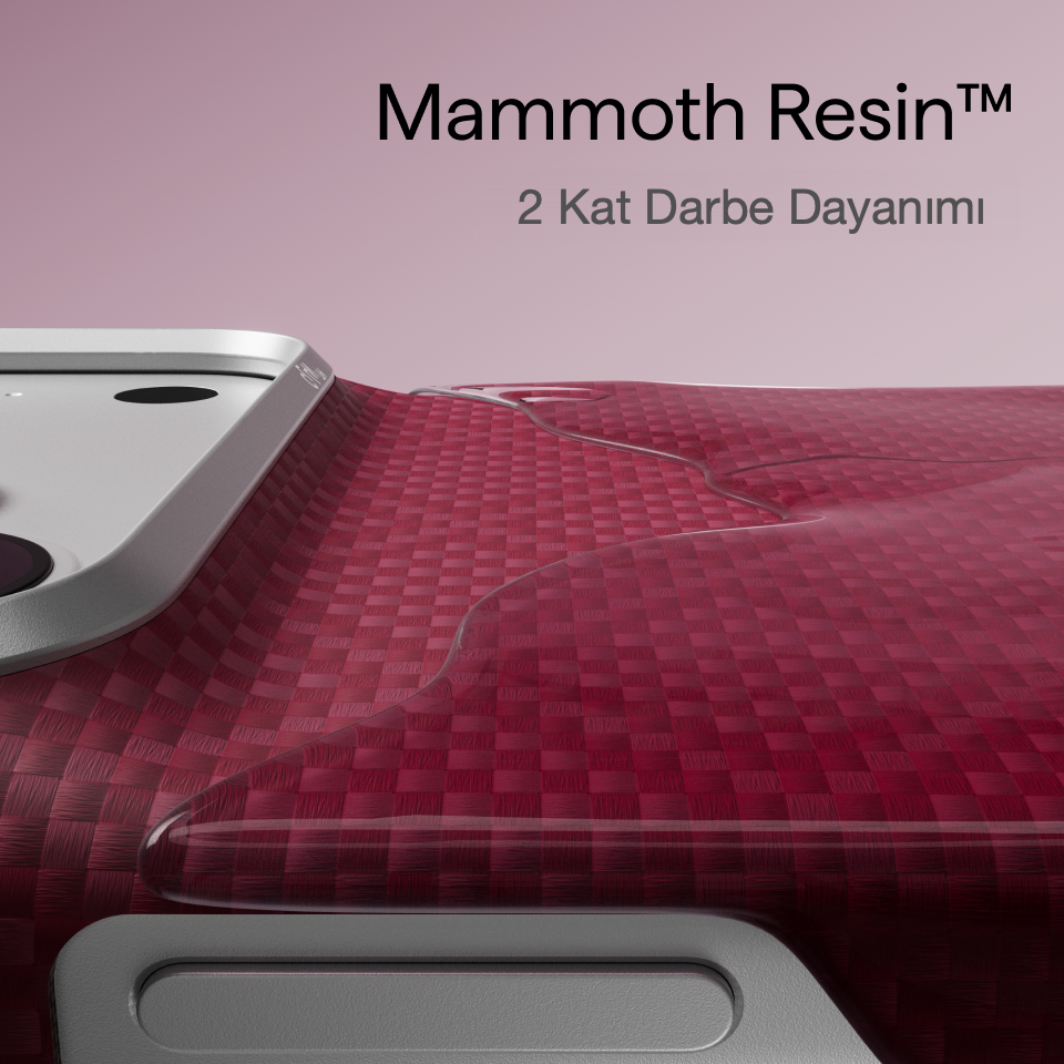 iPhone 18 Pro Max Karbon Kılıf Edge Burgundy - darbeye dayanıklı reçine yüzey yakın çekim