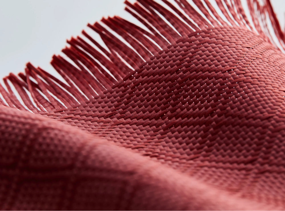 iPhone 17 Pro Max Karbon Kılıf MagSafe Uyumlu Aramid Fiber - Edge Harvard Crimson