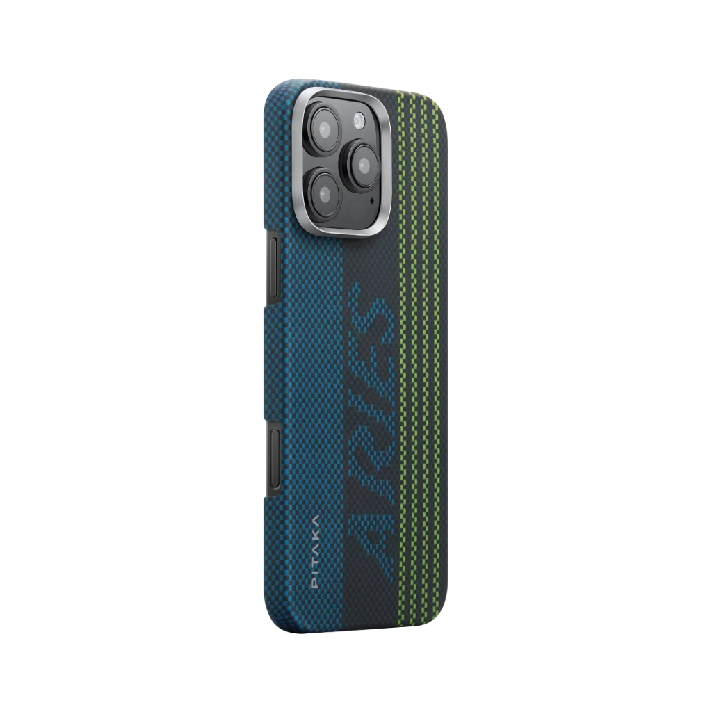 Pitaka iPhone 16 Pro Max Karbon Kılıf MagSafe Uyumlu Aramid Fiber - Edge Credit Card