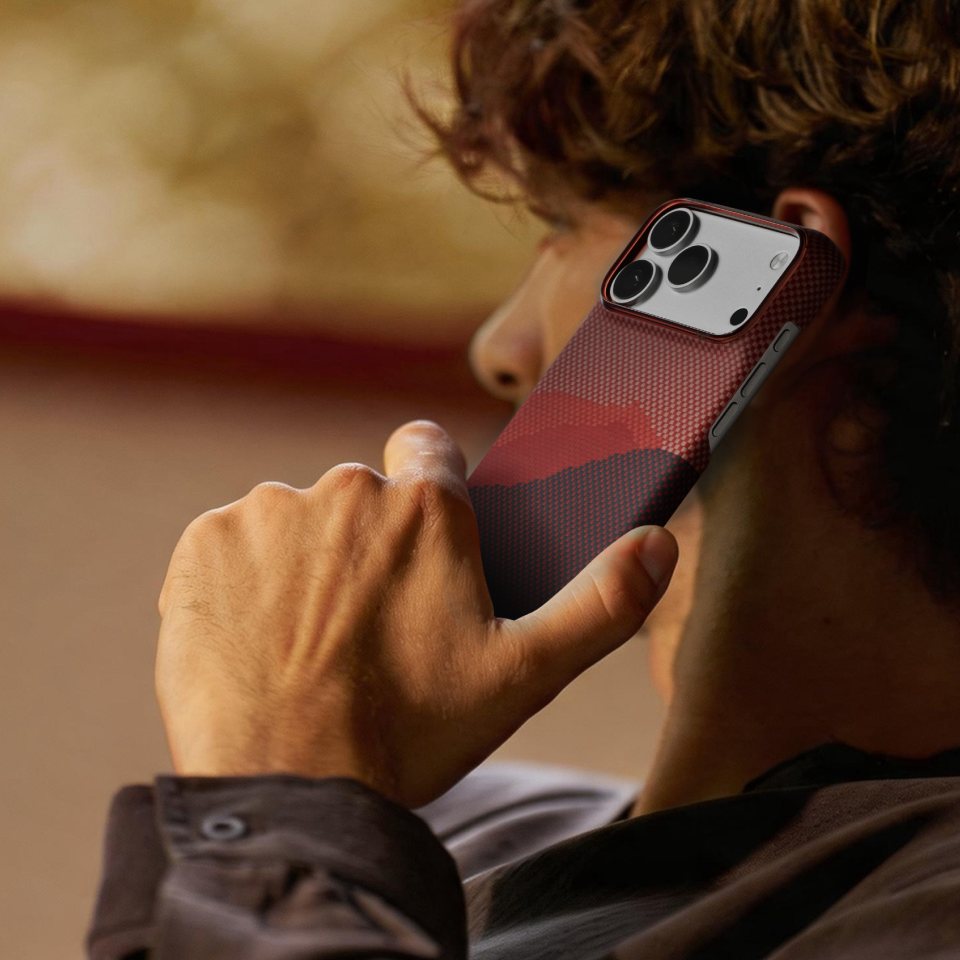iPhone 18 Pro Karbon Kılıf MagSafe Uyumlu Aramid Fiber - Edge Autumn Dusk