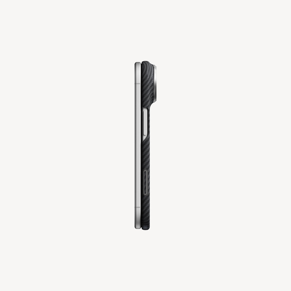 iPhone 15 Plus Karbon Kılıf MagSafe Uyumlu Aramid Fiber - Edge 1500D Black Gray