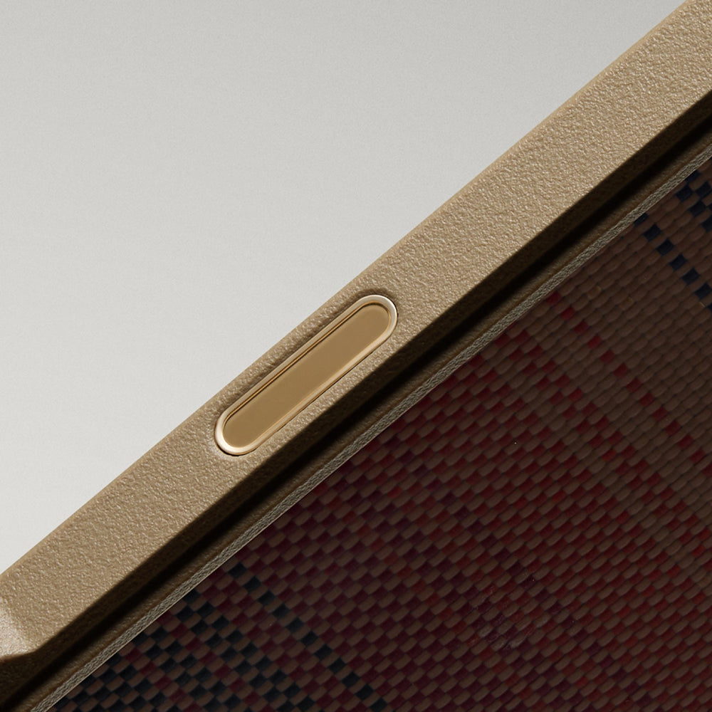 iPhone 18 Pro Karbon Kılıf MagSafe Uyumlu Aramid Fiber - Cairn Moonrise